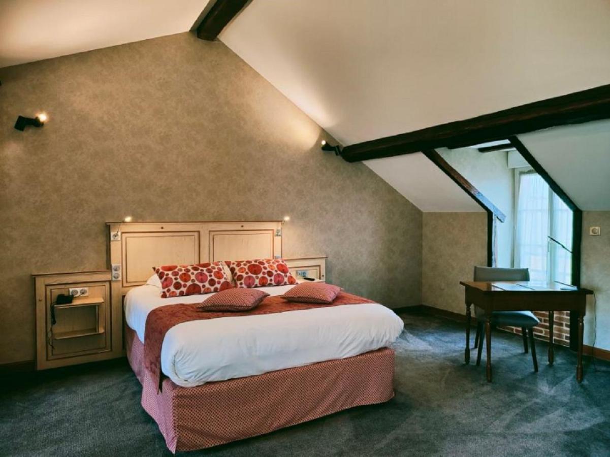 Hotel La Chaumière Aubigny-sur-Nère Esterno foto