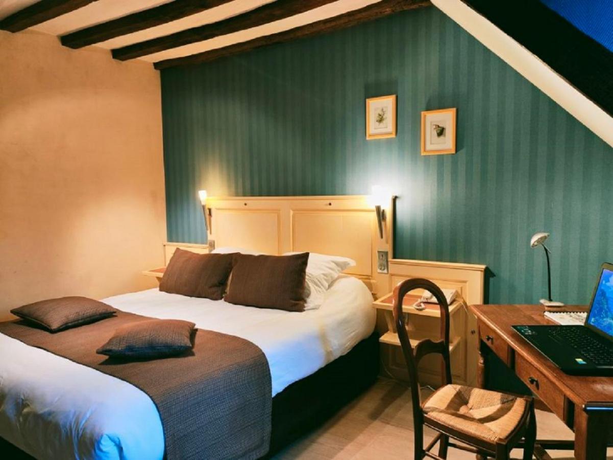 Hotel La Chaumière Aubigny-sur-Nère Esterno foto
