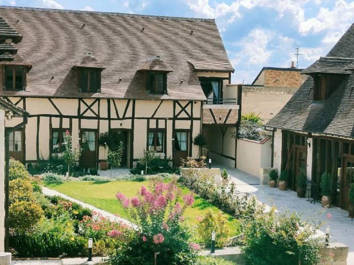 Hotel La Chaumière Aubigny-sur-Nère Esterno foto