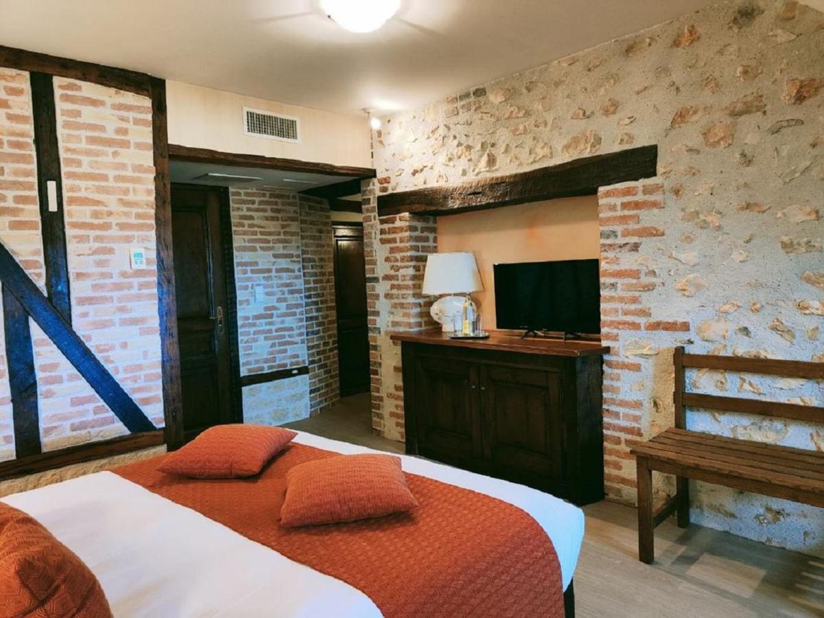 Hotel La Chaumière Aubigny-sur-Nère Esterno foto