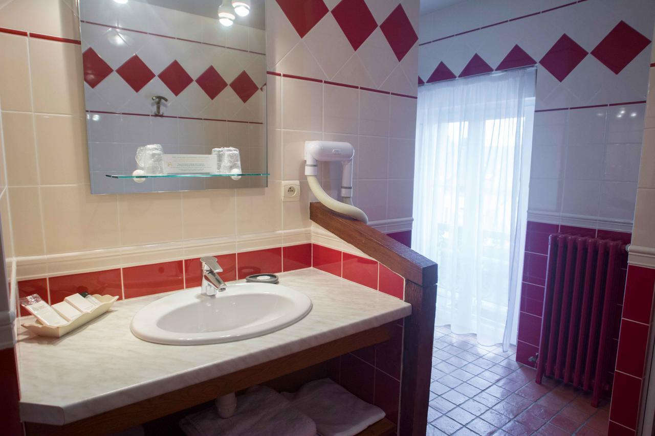 Hotel La Chaumière Aubigny-sur-Nère Esterno foto