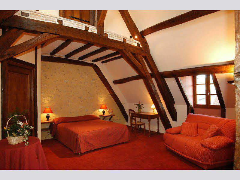 Hotel La Chaumière Aubigny-sur-Nère Esterno foto